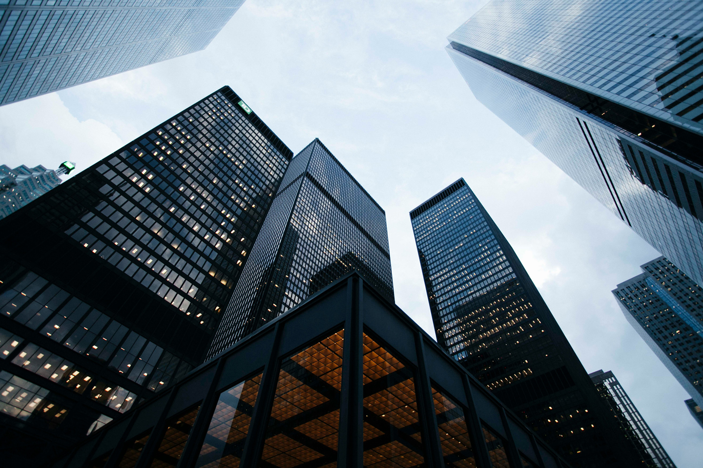 CoreWeave Secures 3278400 IDR Million Series B Extension, Bringing Total Round to $421 Million